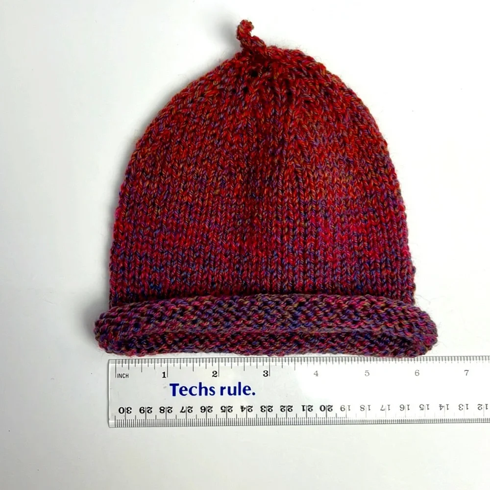One of a kind gift. Lorraine hand knitted baby hats.  NEW. 1618